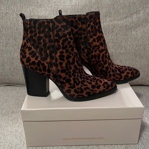 NWT - Marc Fisher Mlalvaly Booties / Size 8